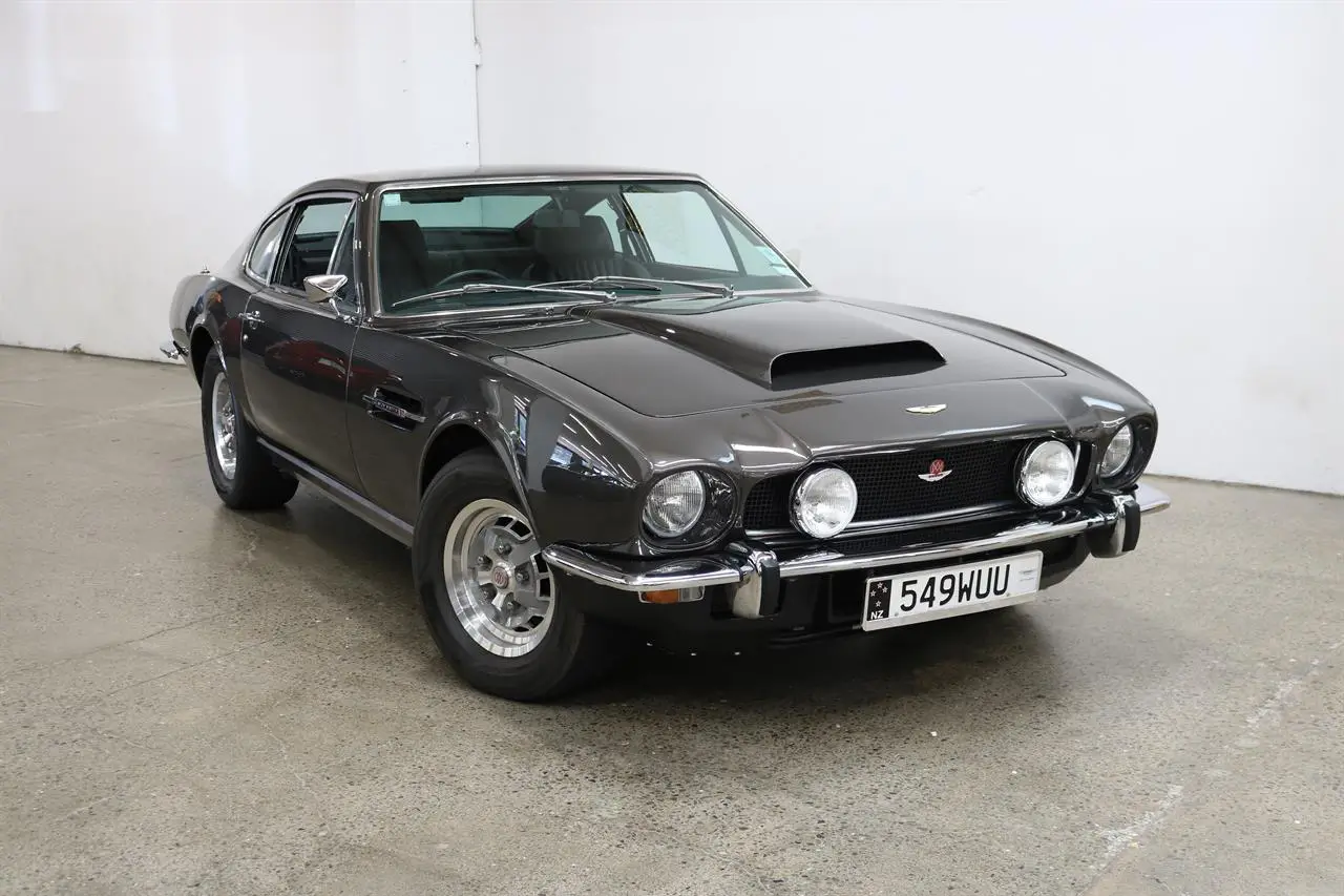 1977 Aston Martin AMV8