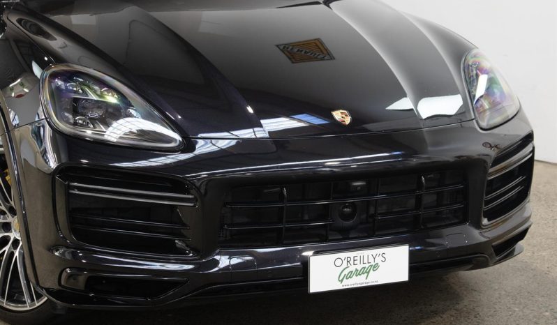 2020 Porsche Cayenne Turbo S E-Hybrid full