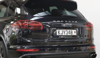 2016 Porsche Cayenne S V8 full