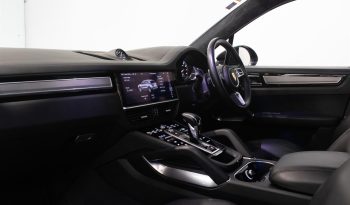 2020 Porsche Cayenne Turbo S E-Hybrid full