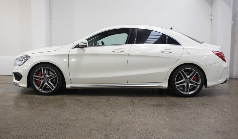 2014 Mercedes-Benz CLA45 AMG full