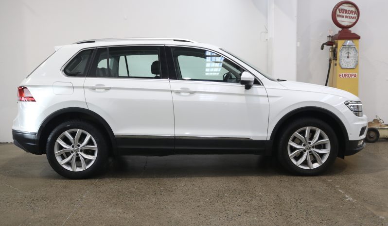 2019 Volkswagen Tiguan 2.0 TSI 4Motion full