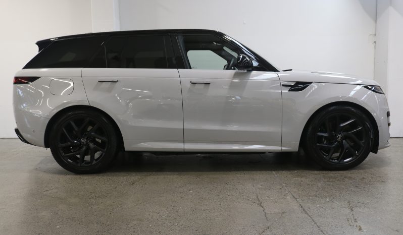 2024 Range Rover Sport P460E Dynamic SE full