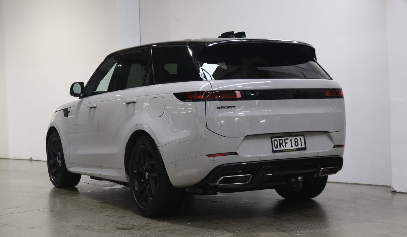 2024 Range Rover Sport P460E Dynamic SE full