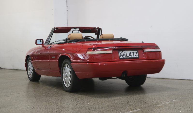 1992 Alfa Romeo Spider full